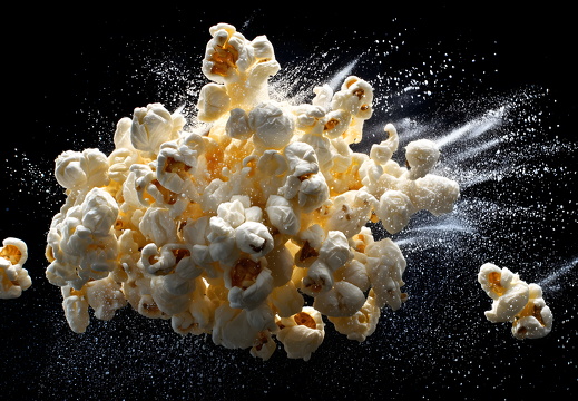 Popcorn Explosion in Luft mit Zucker